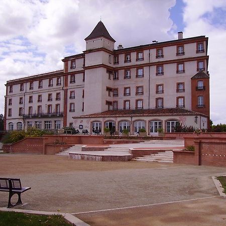 Hotel Le Moulin De Moissac Bagian luar foto